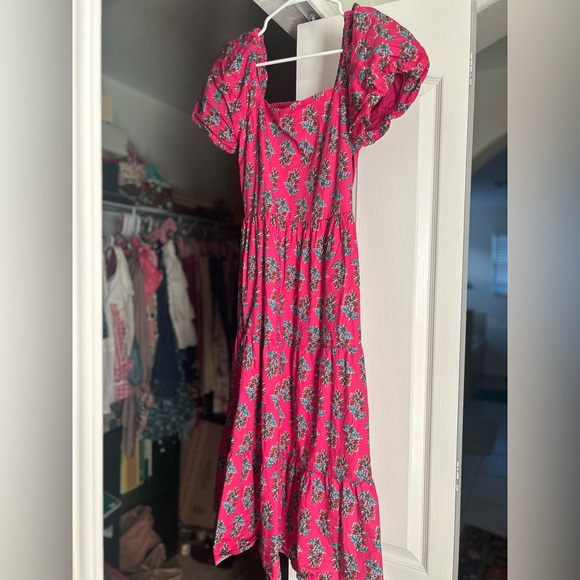 J. Crew Dresses & Skirts - J. Crew Floral Pink Dress with Puff Sleeves. Size 4
